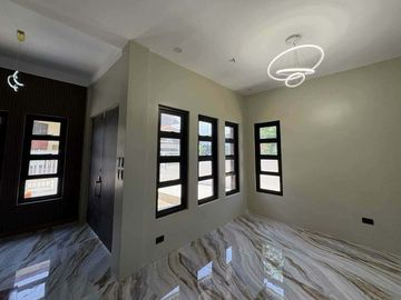 FOR SALE! 3 Bedrooms in Pines City Executive Village, Rizal
