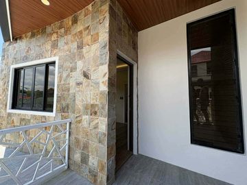 FOR SALE! 3 Bedrooms in Pines City Executive Village, Rizal