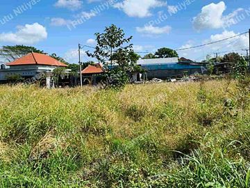 DIKONTRAKKAN Tanah Pinggir Jalan Utama Jl Waribang Denpasar – Akses Hotmix 8 Meter