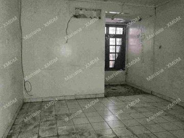 RUMAH LAMA  DIJUAL/ DISEWAKAN APA ADANYA  , BUAT  BERBAGAI MACAM USAHA DI JALAN RAYA KELAPA NIAS, KELAPA GADING