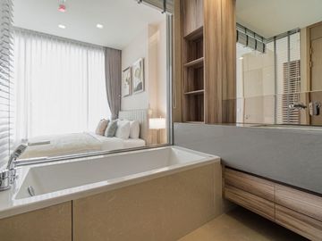 🔥🔥🔥Beautiful Room🌸for rent📌The Esse Asoke(Line:@--------)✅Ready to move in!✨A11173