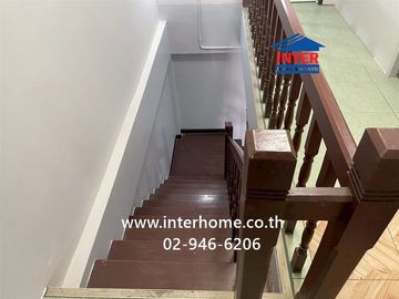 Two-story townhouse, 18 sq.wa., Phaitoon Grandville Village, Kanchanaphisek Road (Highway 307), Mueang Pathum Thani, Pathum Thani.