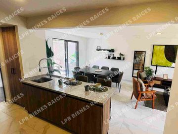 casa en venta dentro de residencial con amenidades