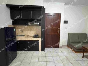Disewakan tipe 2br apartment mediterania garden residence 1
