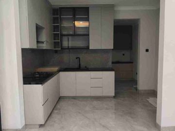 RUMAH MEWAH RENOVASI DI PUSPITA LOKA BSD LUAS 300 METER