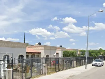 CASA ADJUDICADA POR EL BANCO - CALZADA DE BELEN