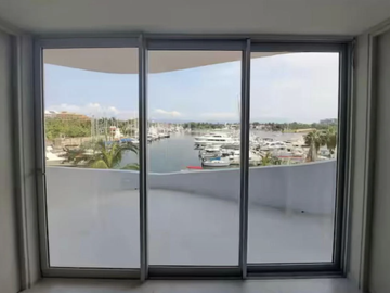 CASA EN NUEVO VALLARTA MUY AMPLIA, ACABADOS DE LUJO, CON ALBERCA, CUENTA CON TODOS LOS SERVICIOS Y AMENIDADES.