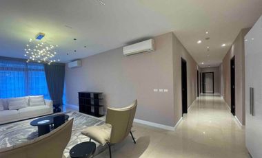 East Gallery Place in BGC 4 Bedroom FOR SALE