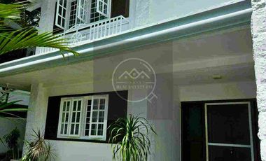 6 bedroom house in Valle Verde 1