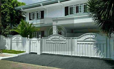 6 bedroom house in Valle Verde 1