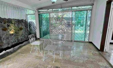 6 bedroom house in Valle Verde 1
