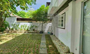 6 bedroom house in Valle Verde 1