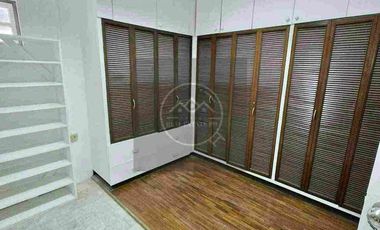6 bedroom house in Valle Verde 1