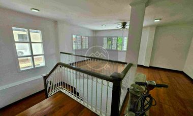 6 bedroom house in Valle Verde 1