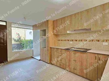 VENDO LINDA CASA DE 113 M2 ,  3 DORMITORIOS EN EL PALCIO I DE SACHACA