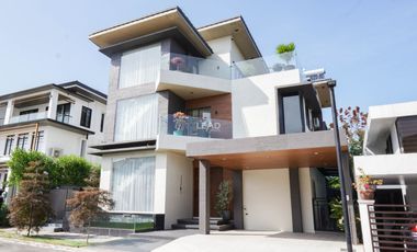 FOR SALE 3 Storey Brand New House in Tokyo Mansions South Forbes in Silang Cavite