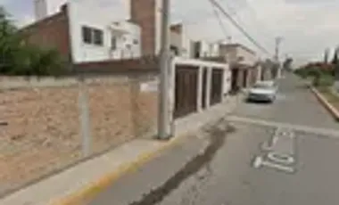 CASA EN SAN JUAN DEL RIO, QUERETARO. REMATE ADJUDICADO