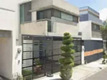 CASA EN CUMBREA ELITE 8O SECTOR, MONTERREY, NUEVO LEON. REMATE ADJUDICADO