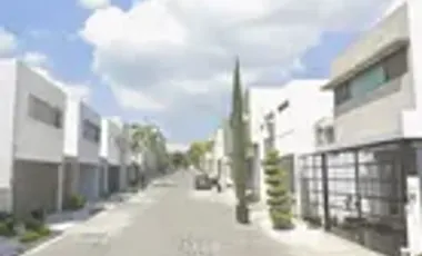 CASA EN CUMBREA ELITE 8O SECTOR, MONTERREY, NUEVO LEON. REMATE ADJUDICADO