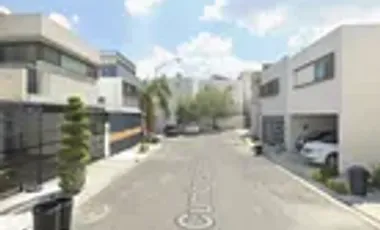 CASA EN CUMBREA ELITE 8O SECTOR, MONTERREY, NUEVO LEON. REMATE ADJUDICADO