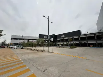 RENTA DE LOCALES COMERCIALES AL NORPONIENTE DE AGUASCALIENTES