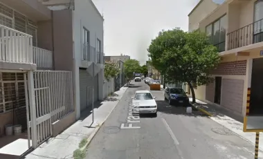 CASA A LA VENTA EN AGUASCALIENTES CENTRO. REMATE ADJUDICADO