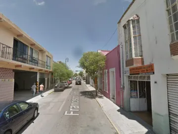 CASA A LA VENTA EN AGUASCALIENTES CENTRO. REMATE ADJUDICADO