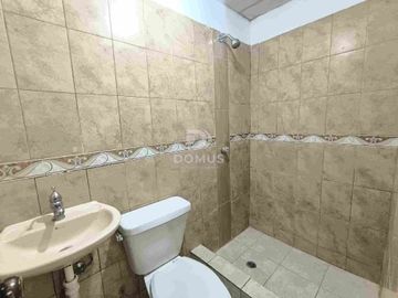 CASA EN VENTA SAMANES 6