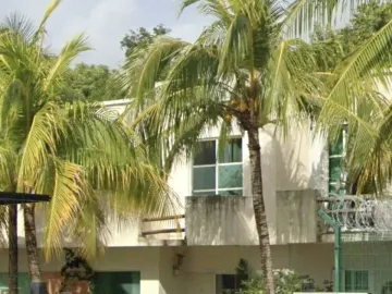 CASA EN CERRADA LOS CARACOLES 1666, PLAYA DEL CARMEN, QUINTANA ROO. REMATE ADJUDICADO