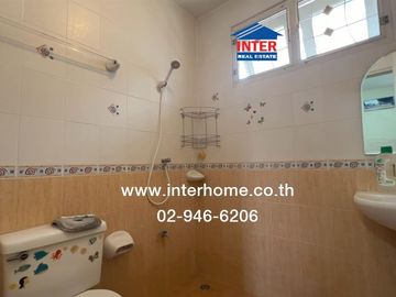 Two-story detached house, 64 sq.wah, Ladda Ville 4 Village, Ban Kluay-Sai Noi, near Makro Bang Bua Thong, Soi Rong Mi, Ban Kluay-Sai Noi Road, Kanchan