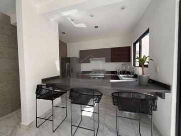 lCasa Familiar en Cancún Zona de Mayor Plusvalía