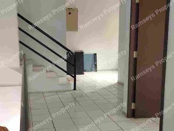 DISEWA RUKO HOEK di PLUIT SAKTI RAYA, JAKARTA UTARA, 4 LANTAI, SHGB, LT.60m2, EX. BANK, BAGUS RAPI SIAP MASUK, LOKASI STRATEGIS.