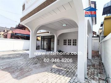 Two-story detached house, 52.2 sq.wah, Lert Ubon Village, Phaholyothin 52, Soi Phaholyothin 52, Intersection 45, Phaholyothin Road, Thep Rak Road, Phl