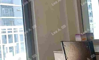 1BR CONDO UNIT at Shore Residences near MALL OF.ASIA