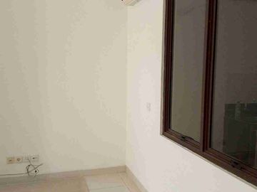 Dijual Cepat Rumah Siap Huni Nusaloka Park BSD 3KT Unfurnished