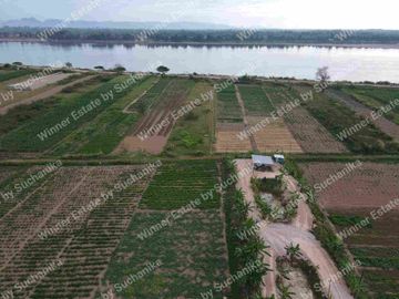 Land for sale next to the Mekong River, Tha Kho Subdistrict, Mueang District, Nakhon Phanom Province. Near the landmark area, beautiful view, seeing the Lao side, area 2 rai 21 sq wah