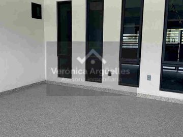 Hermosas Casas con estilo y acabados Premium