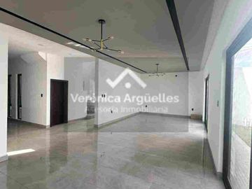 Hermosas Casas con estilo y acabados Premium