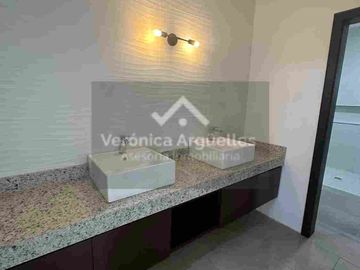 Hermosas Casas con estilo y acabados Premium