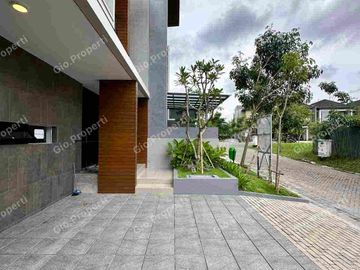 RUMAH BARU GRESS CITRALAND MINIMALIS TROPICAL DEKAT FRESH MARKET