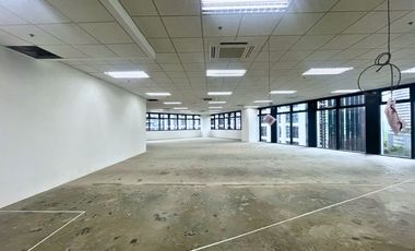 FOR LEASE: OFFICE SPACE AT TAGUIG CITY-BGC