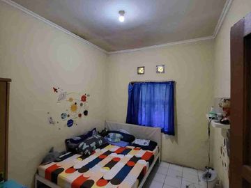 DIJUAL RUMAH DI KOMPLEK MUTIARA CIBADUYUT