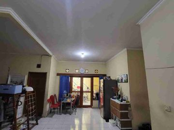 DIJUAL RUMAH DI KOMPLEK MUTIARA CIBADUYUT