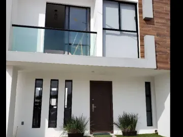 CASA EN VENTA EN FRACCIONAMIENTO SAN PATRICIO SAN LUIS POTOSI DE REMATE