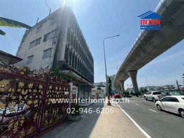 Four-story office building with five units, 166 sq.wah (approximately 664 sq.m.), near Yanhee Hospital and MRT Bang O station