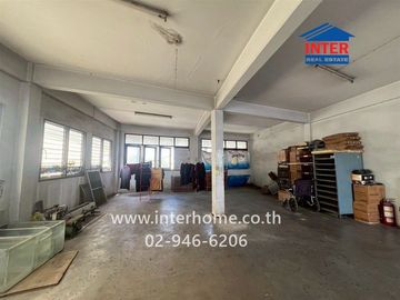 Four-story office building with five units, 166 sq.wah (approximately 664 sq.m.), near Yanhee Hospital and MRT Bang O station