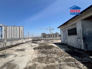 Four-story office building with five units, 166 sq.wah (approximately 664 sq.m.), near Yanhee Hospital and MRT Bang O station