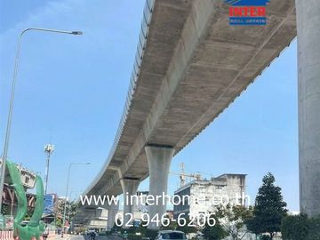 Four-story office building with five units, 166 sq.wah (approximately 664 sq.m.), near Yanhee Hospital and MRT Bang O station