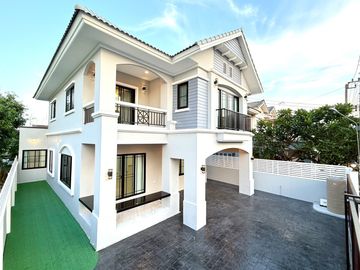 บ้านเดี่ยวหลังใหญ่ แต่งใหม่พร้อมอยู่ หมู่บ้านทิพธนา เพชรเกษม 55 บางแค ( ใกล้ MRT หลักสอง และเดอะมอล์บางแค )