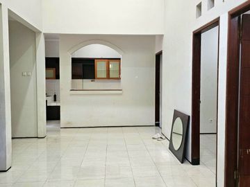 Jual Rumah Posisi Hook dalam Cluster di Bintaro Jaya